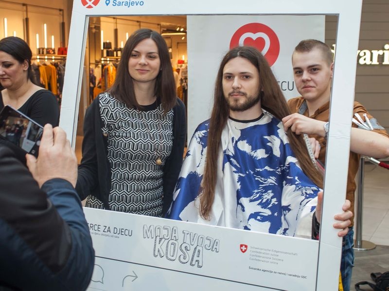 Hair cutting and donation event in Tuzla 7
